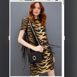 ! Nwt! DSQUARED2
Short dresses sz 2